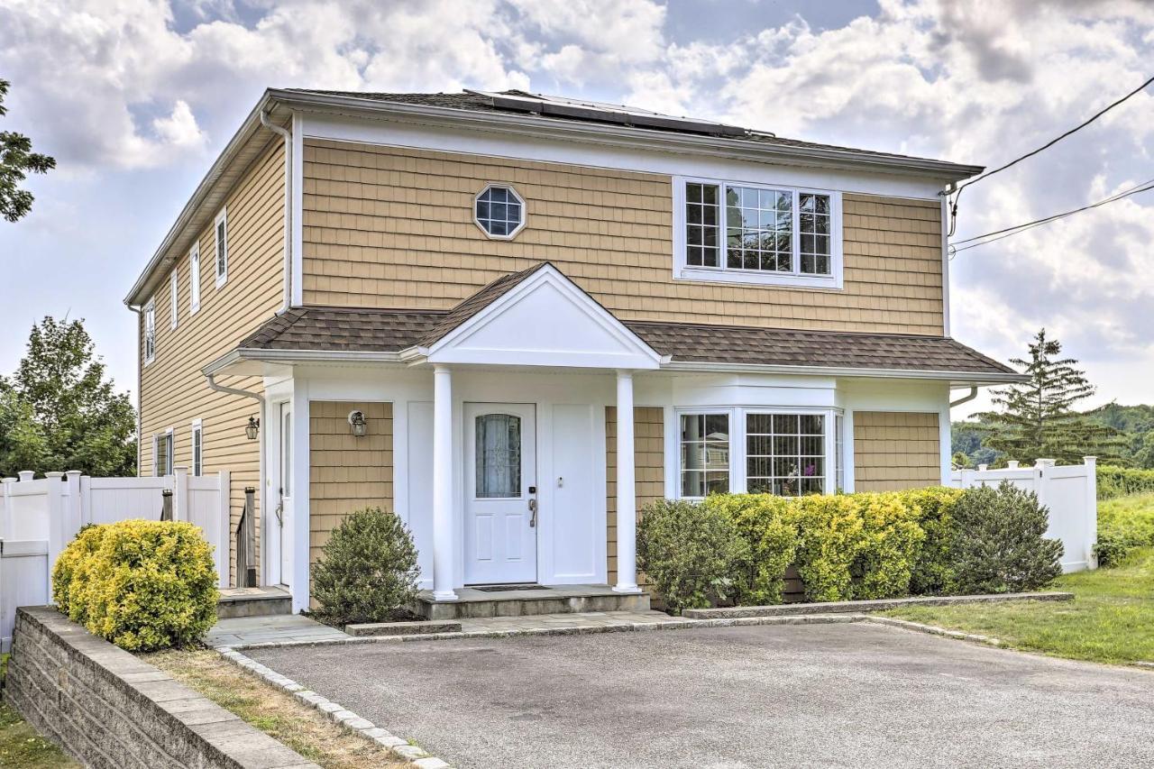 Ideally Located Glen Cove Apartment! Extérieur photo